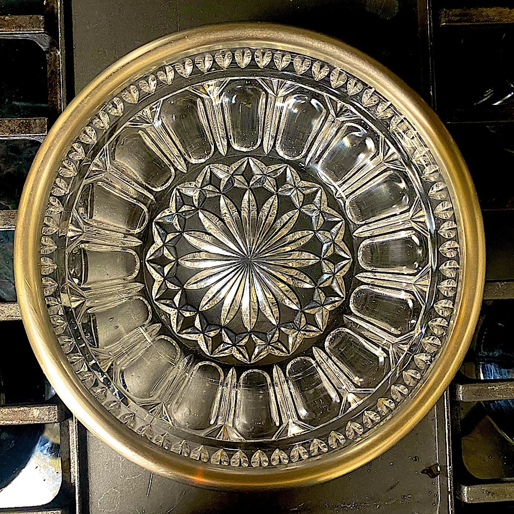 10” Glass bowl with silver plated rim